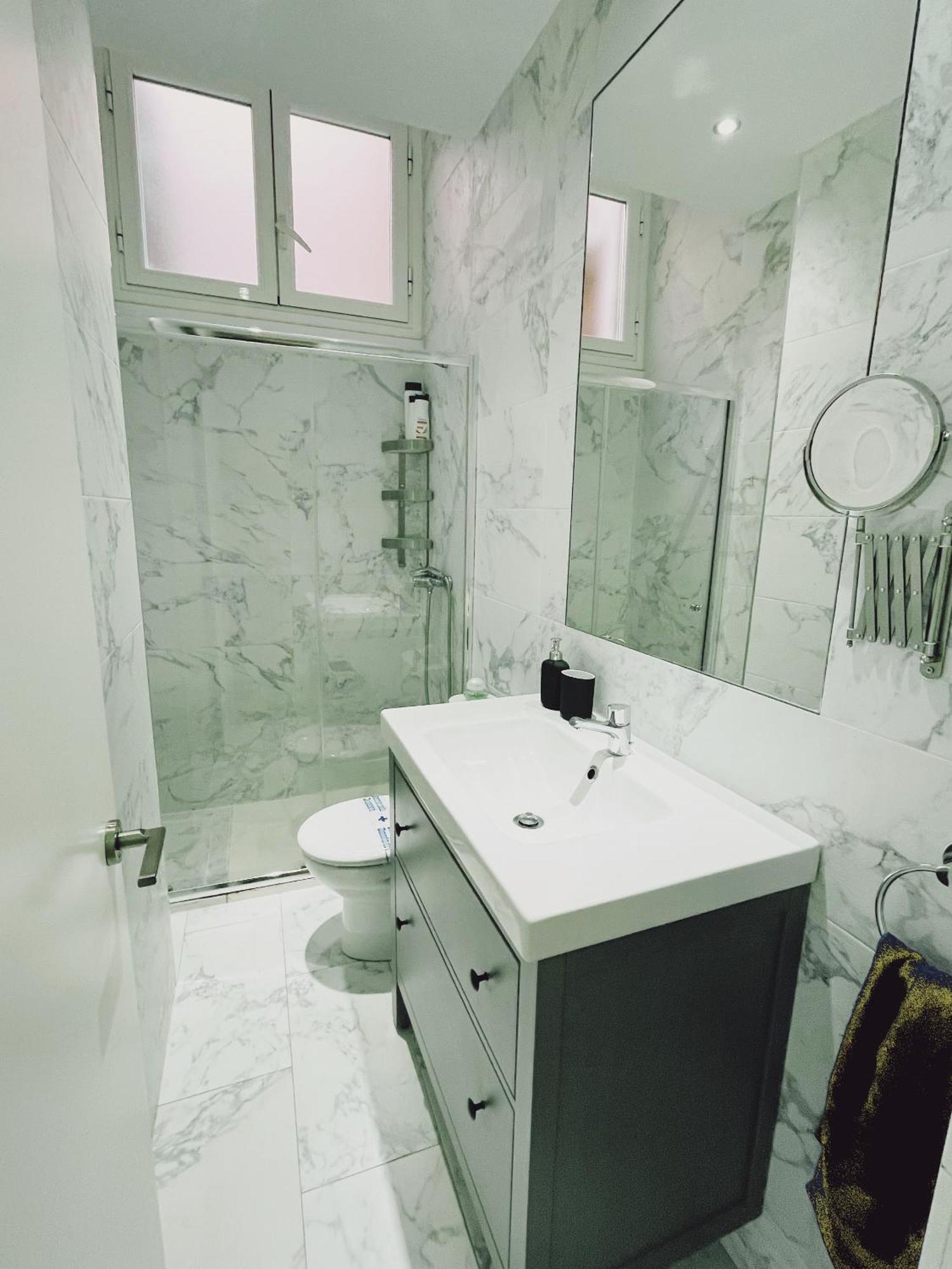 Dplace To Be - Amazing Apartments In Historic Center Madrid Zimmer foto